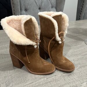 UGG Tan Heeled Boots with Cream Fur Lining
